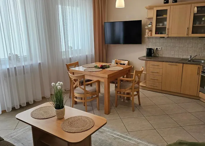 Appartamento Z Garazem