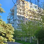 Z Garazem Apartment